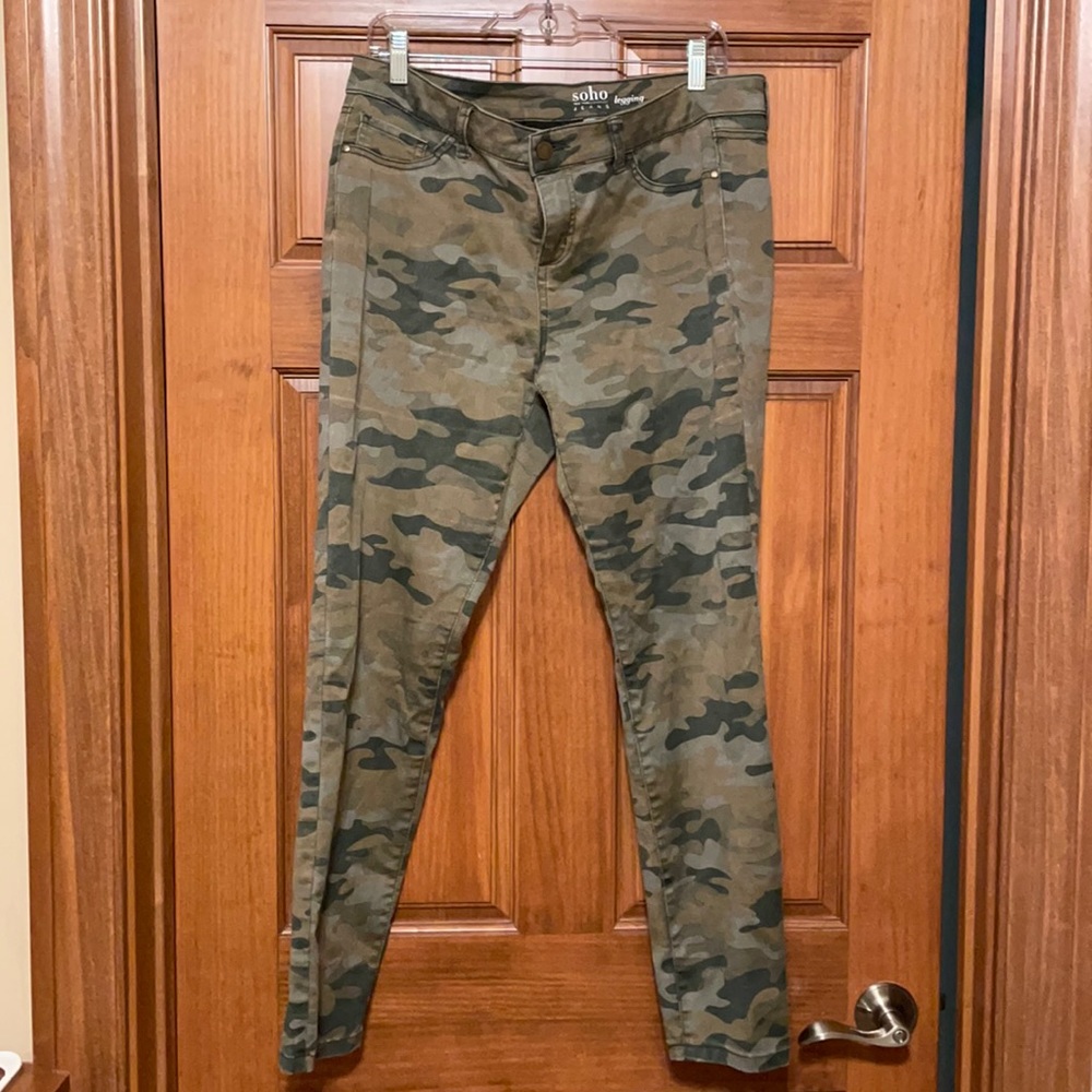 Camo stretchy jeans by NY&Co
